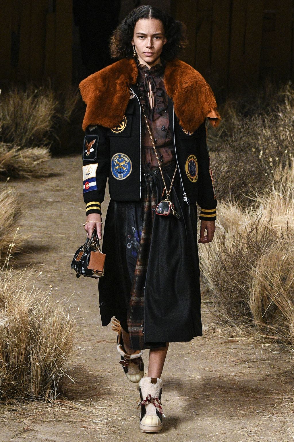 Fashion Week New York Fall/Winter 2017 look 15 from the Coach collection womenswear