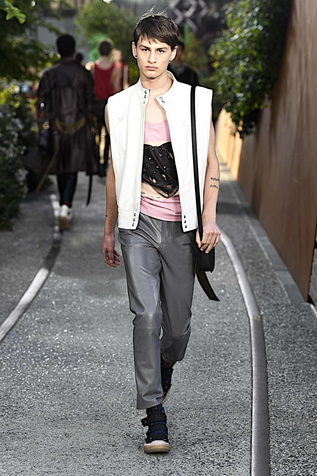 Fashion Week New York Spring/Summer 2020 look 8 from the Coach collection womenswear