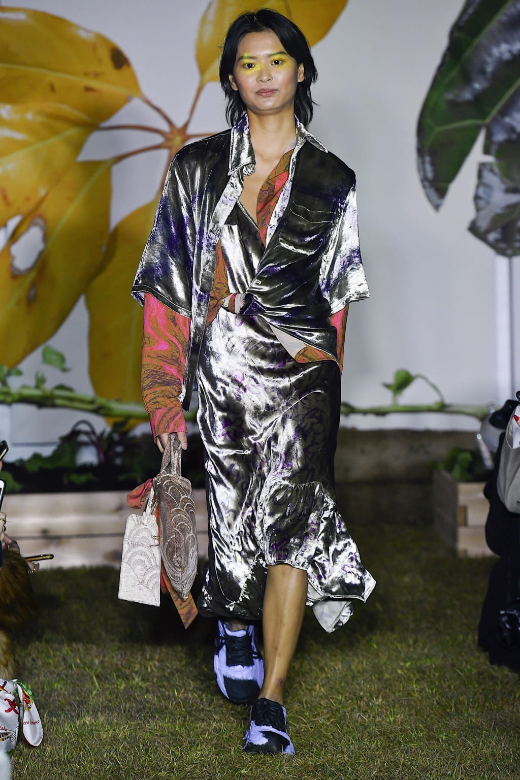 Fashion Week New York Fall/Winter 2020 look 6 de la collection Collina Strada womenswear