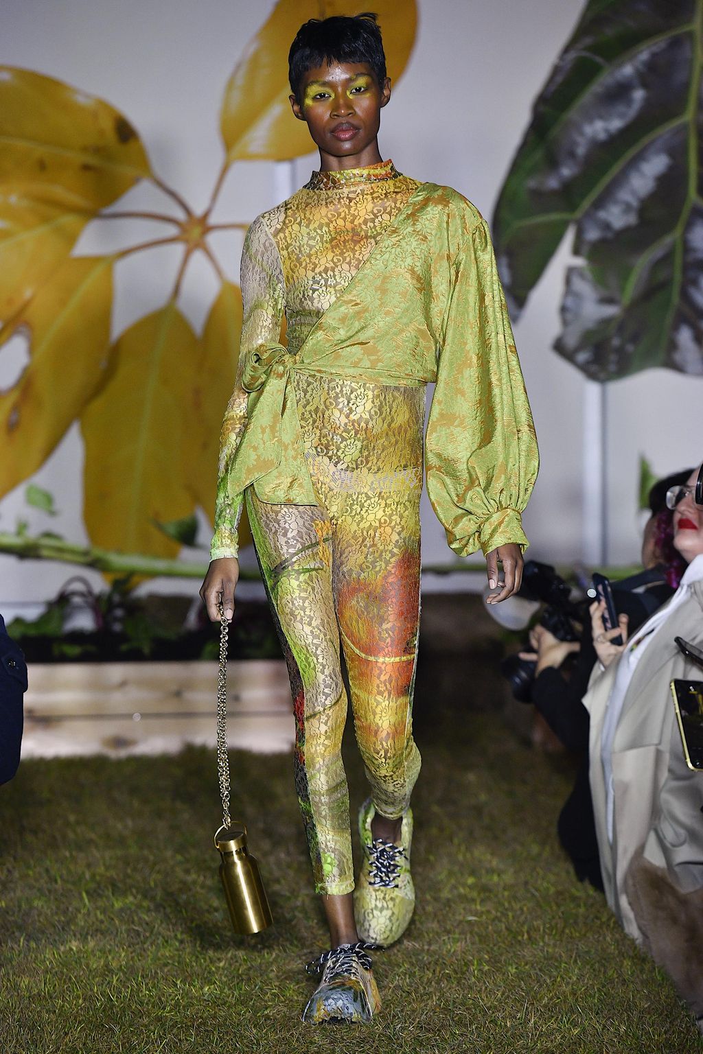 Fashion Week New York Fall/Winter 2020 look 31 de la collection Collina Strada womenswear