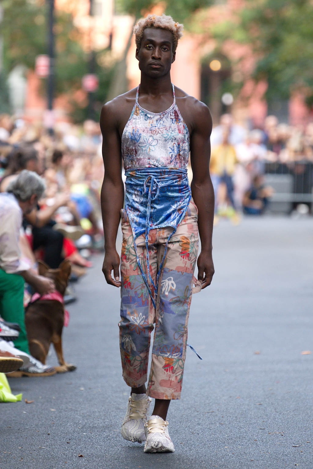 Fashion Week New York Spring/Summer 2020 look 1 de la collection Collina Strada womenswear