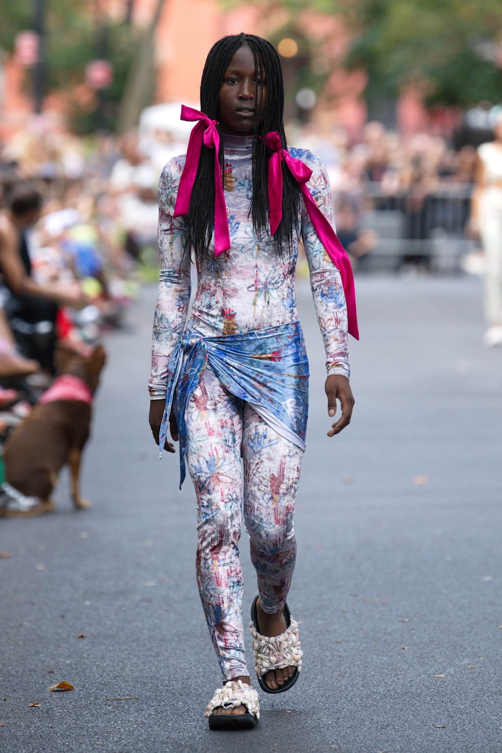 Fashion Week New York Spring/Summer 2020 look 4 de la collection Collina Strada womenswear