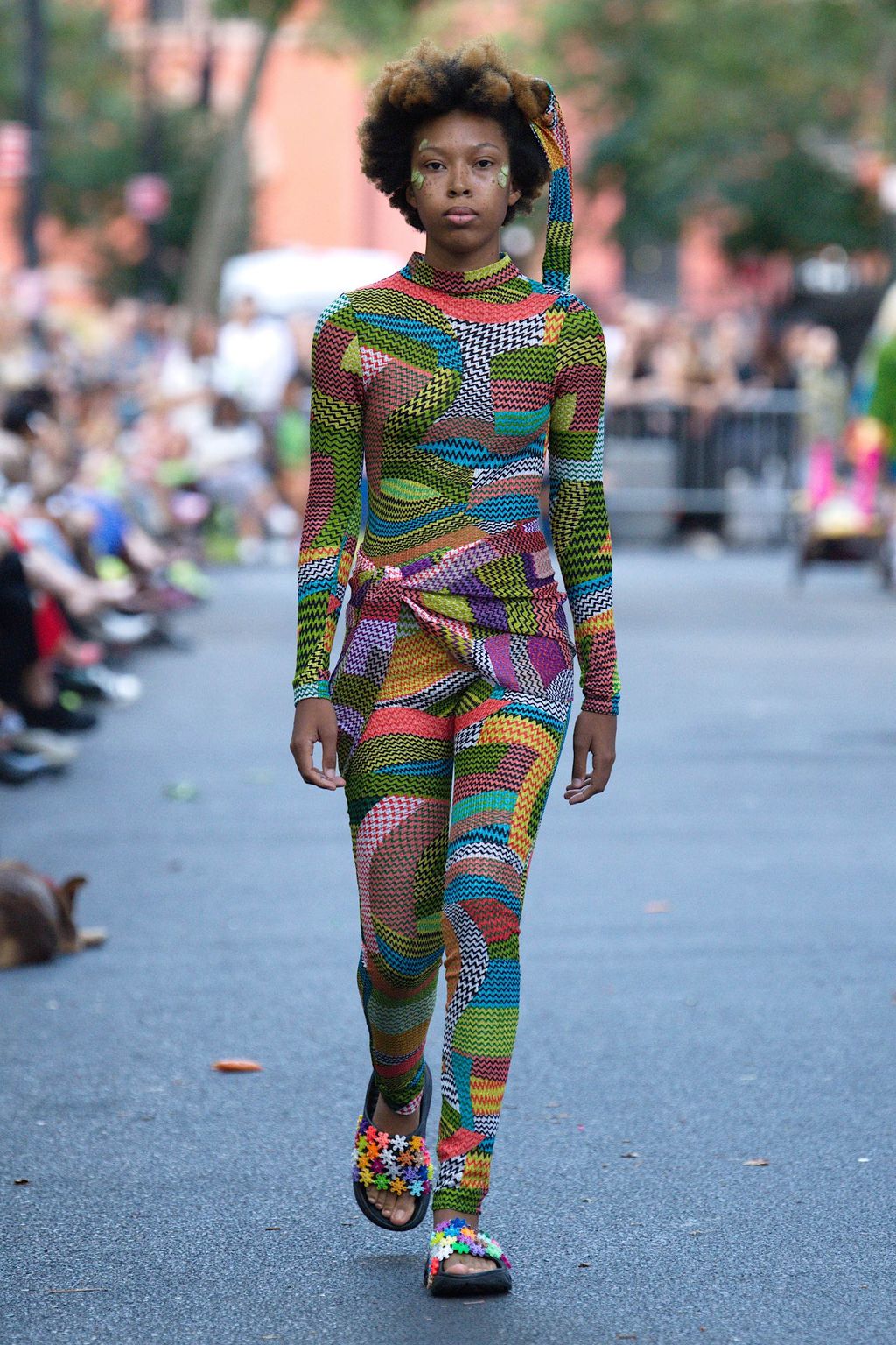 Fashion Week New York Spring/Summer 2020 look 37 de la collection Collina Strada womenswear