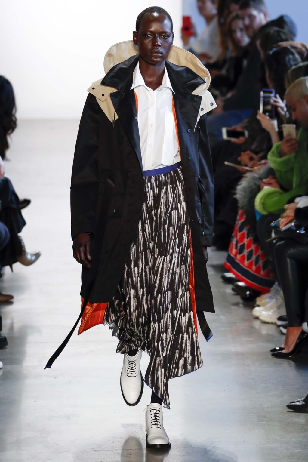 Fashion Week New York Fall/Winter 2018 look 2 from the Colovos collection womenswear