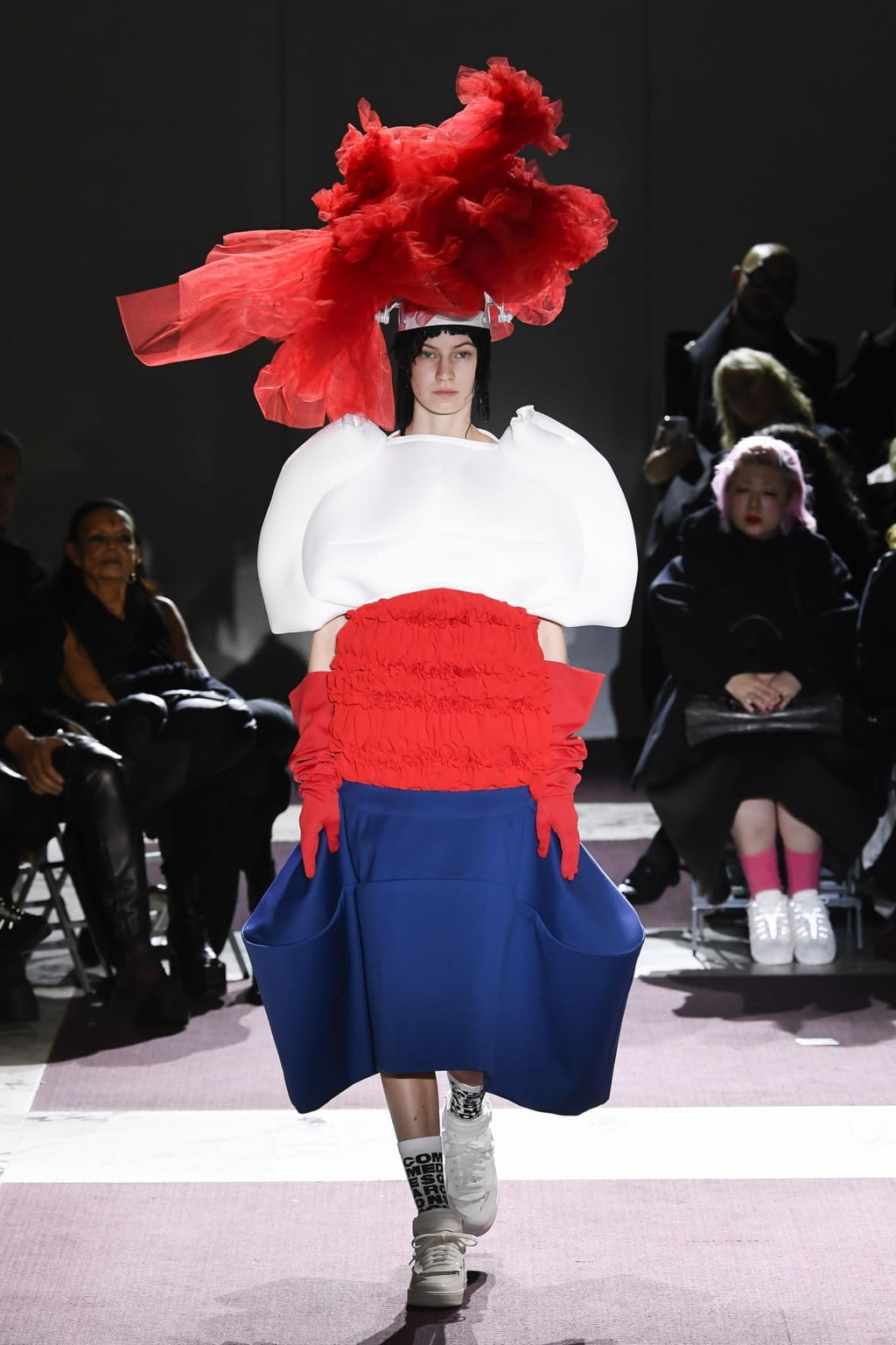 Fashion Week Paris Fall/Winter 2020 look 12 de la collection Comme des Garçons womenswear