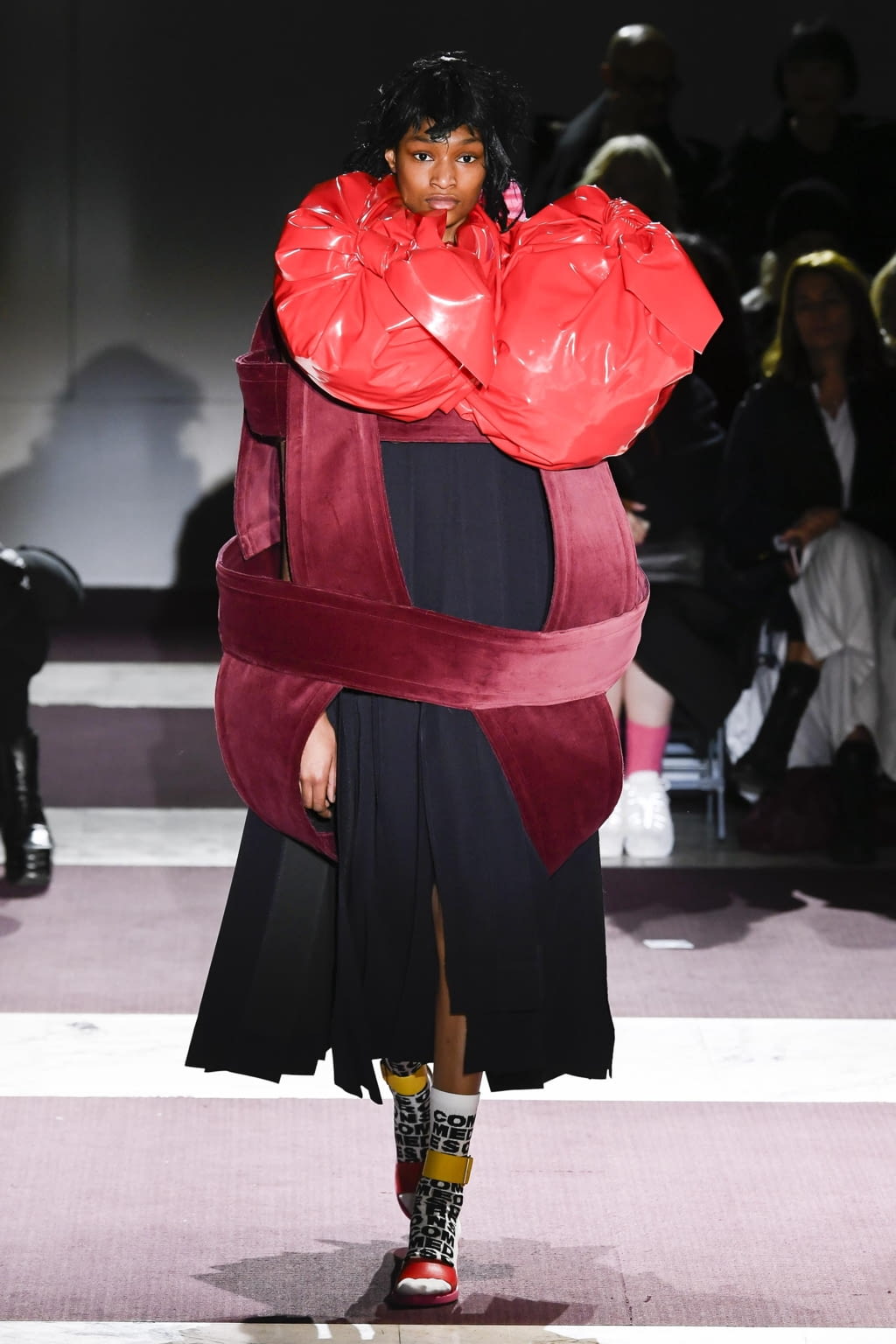Fashion Week Paris Fall/Winter 2020 look 17 de la collection Comme des Garçons womenswear