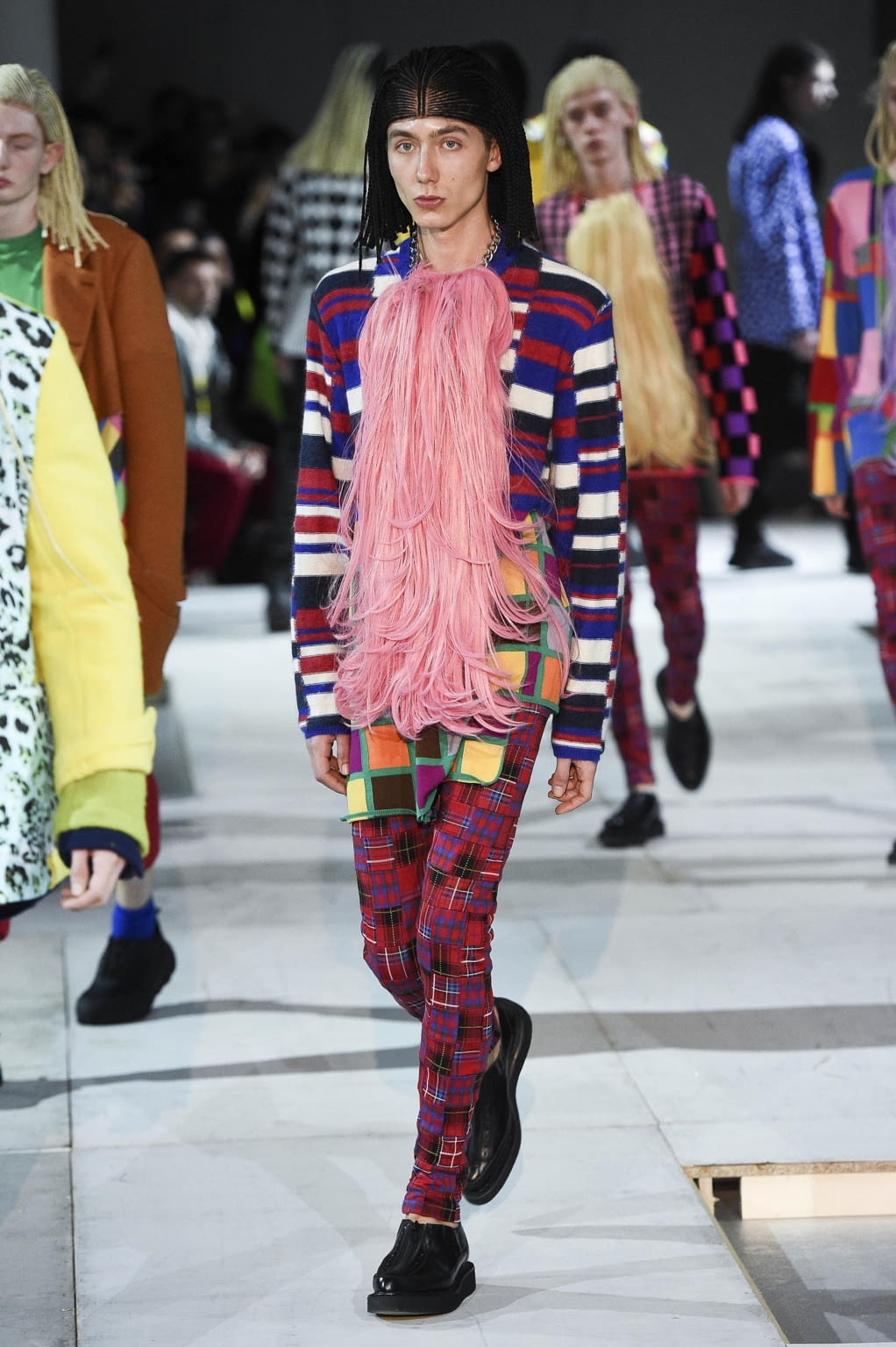 Fashion Week Paris Fall/Winter 2020 look 13 from the Comme des Garçons Homme Plus collection menswear