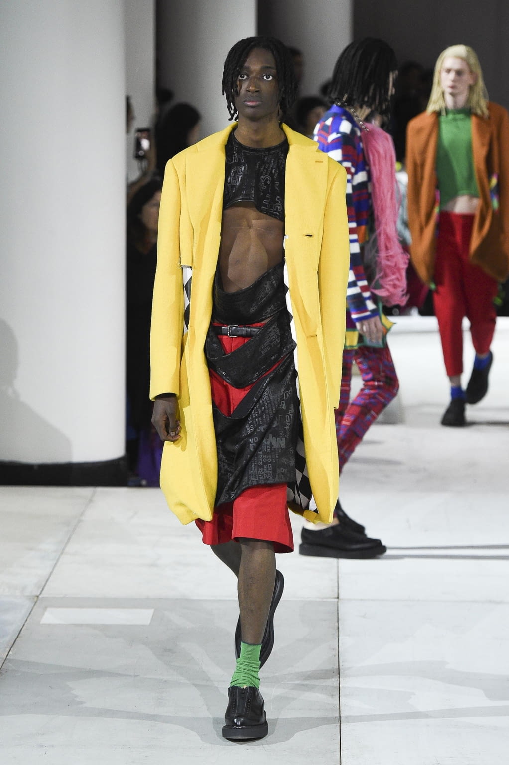 Fashion Week Paris Fall/Winter 2020 look 17 from the Comme des Garçons Homme Plus collection menswear