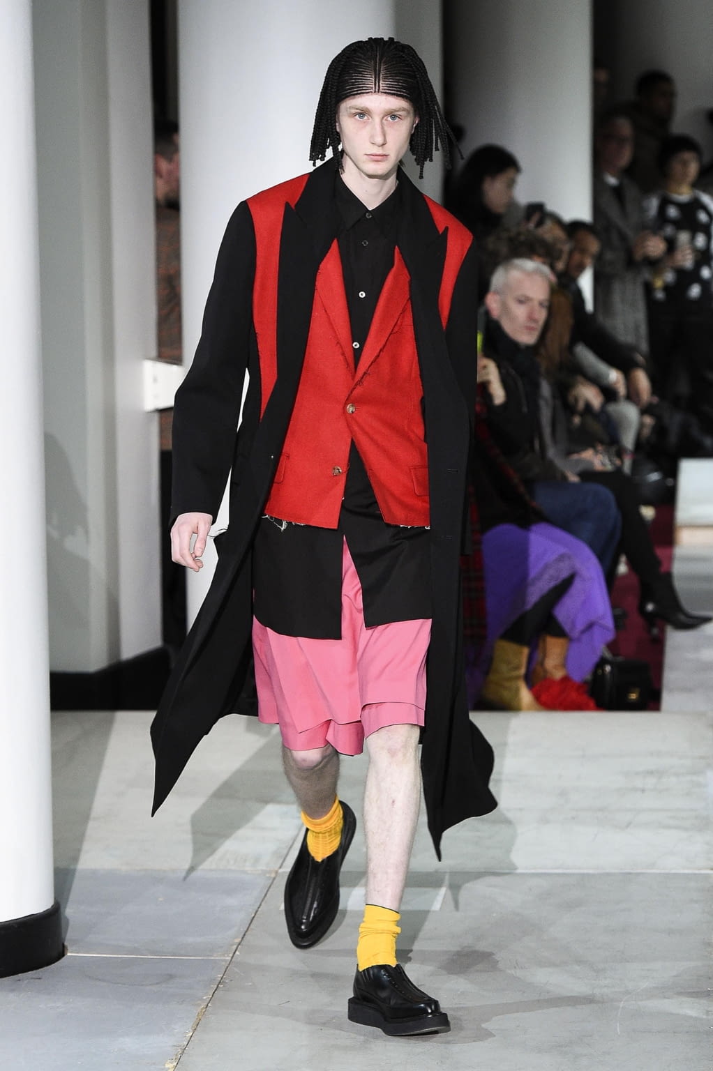 Fashion Week Paris Fall/Winter 2020 look 20 from the Comme des Garçons Homme Plus collection menswear