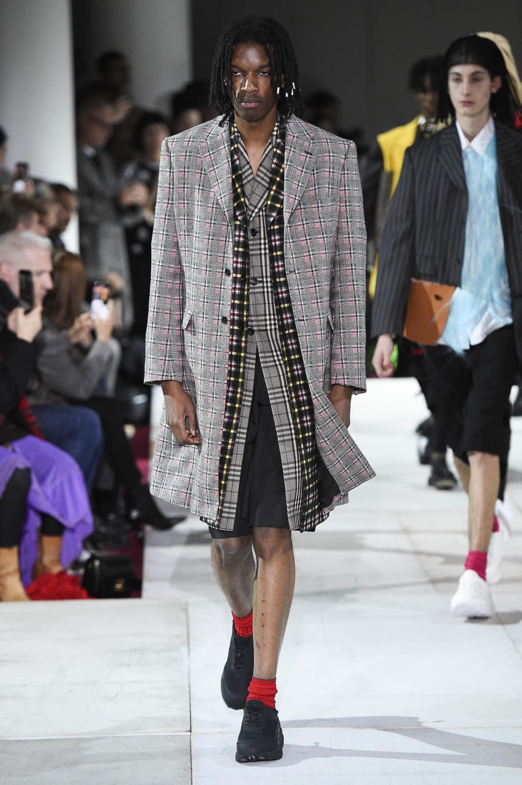 Fashion Week Paris Fall/Winter 2020 look 23 de la collection Comme des Garçons Homme Plus menswear