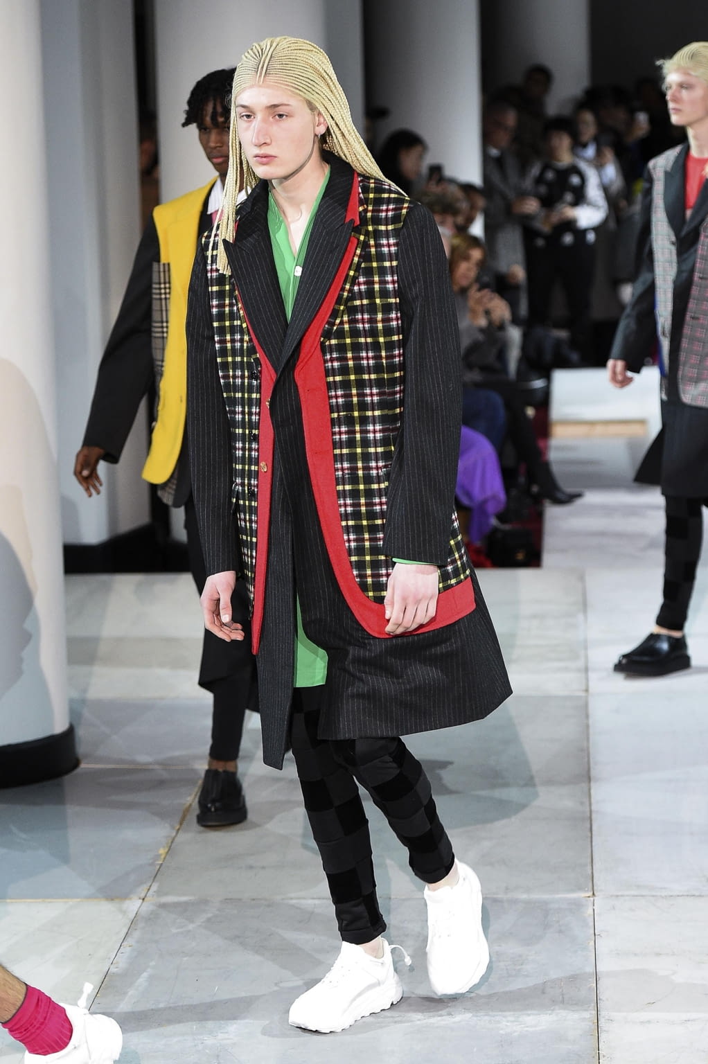 Fashion Week Paris Fall/Winter 2020 look 25 from the Comme des Garçons Homme Plus collection menswear