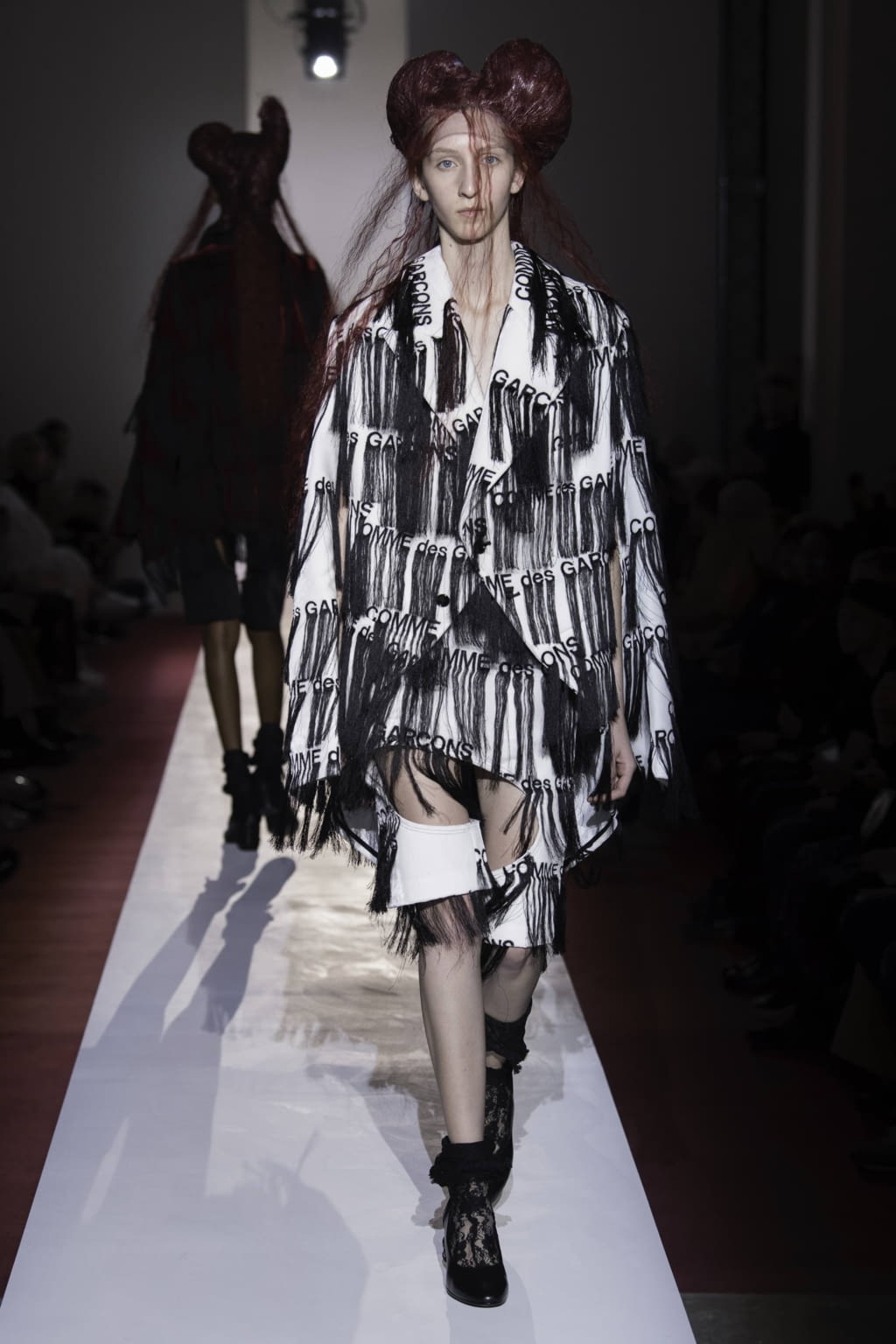 Fashion Week Paris Spring/Summer 2020 look 5 de la collection Comme des Garçons womenswear