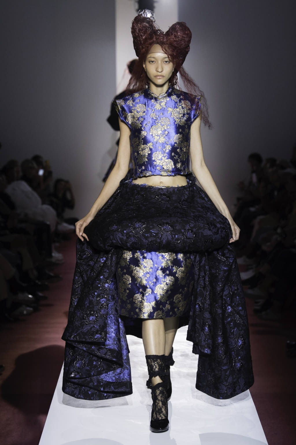 Fashion Week Paris Spring/Summer 2020 look 8 de la collection Comme des Garçons womenswear