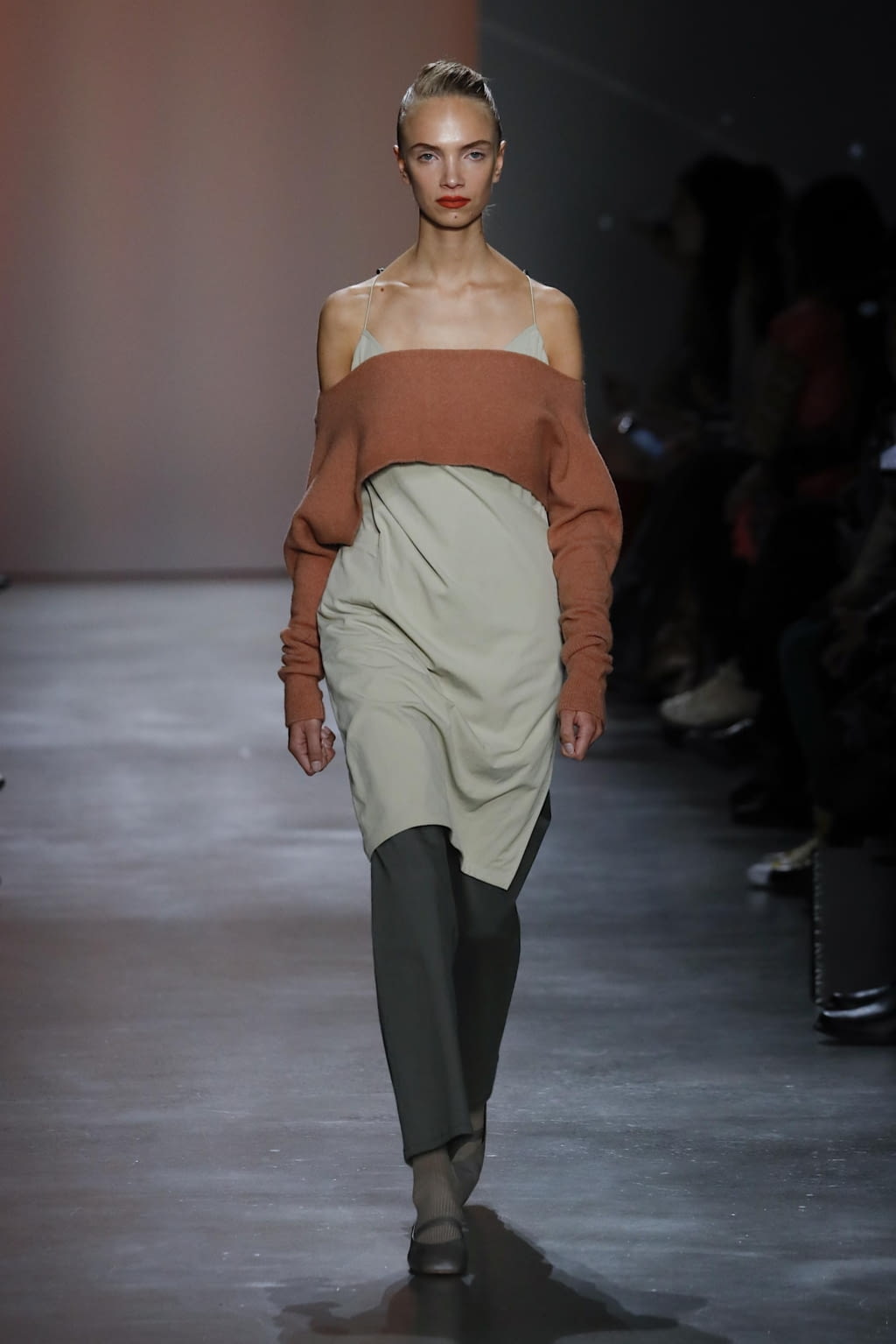 Fashion Week New York Fall/Winter 2020 look 21 from the Concept Korea collection womenswear