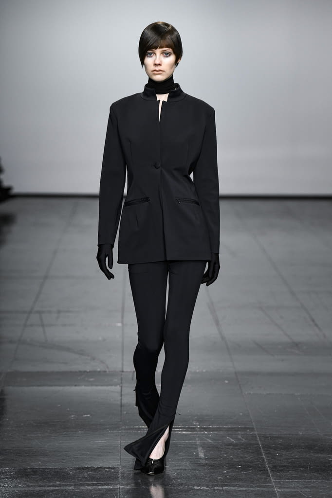 Fashion Week London Fall/Winter 2022 look 23 from the Conner Ives collection womenswear