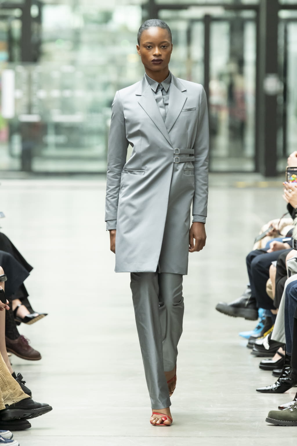 Fashion Week Paris Fall/Winter 2020 look 5 from the Coperni collection 女装