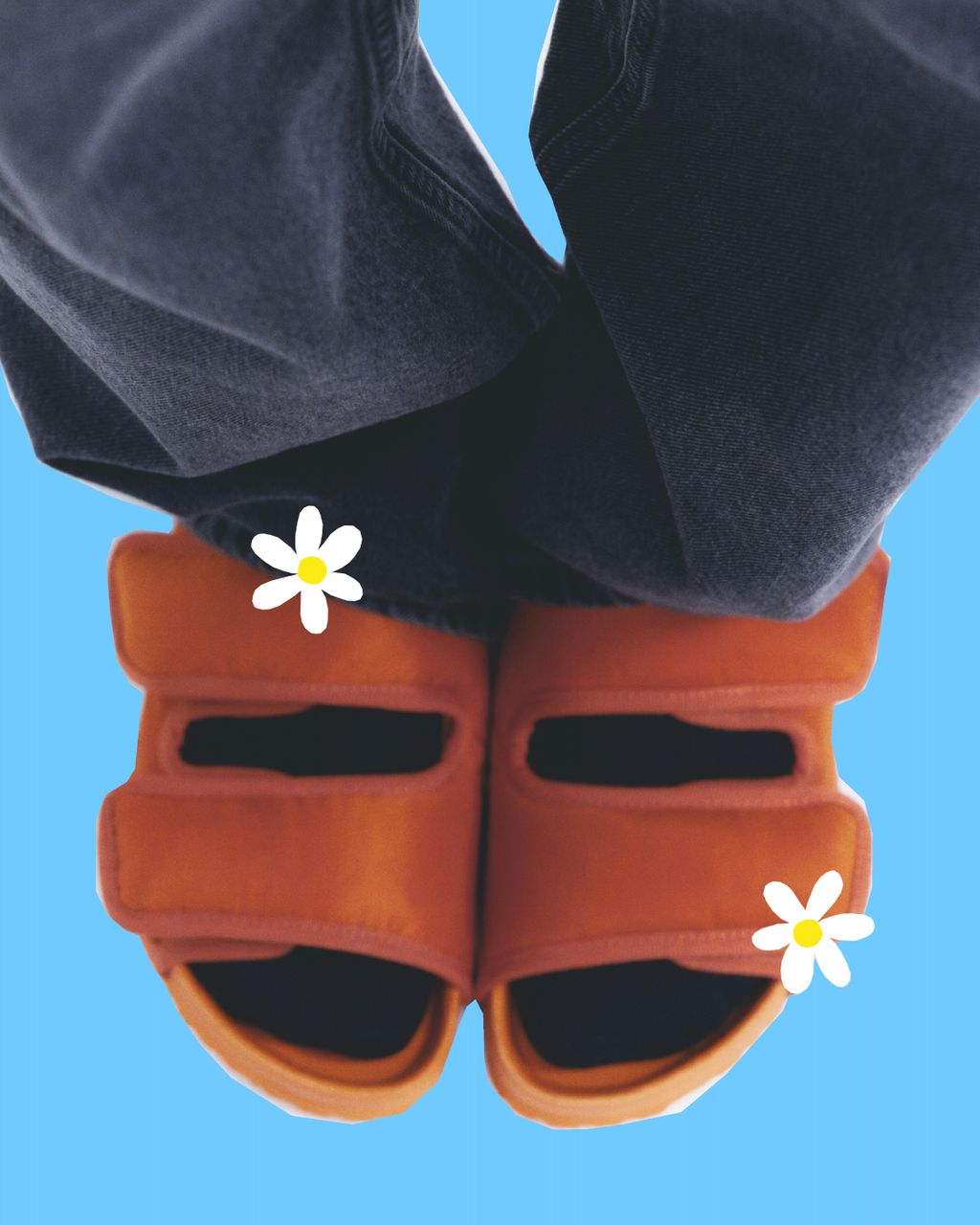 Fashion Week Paris Spring/Summer 2025 look 1 from the Birkenstock 1774 collection 男装配饰