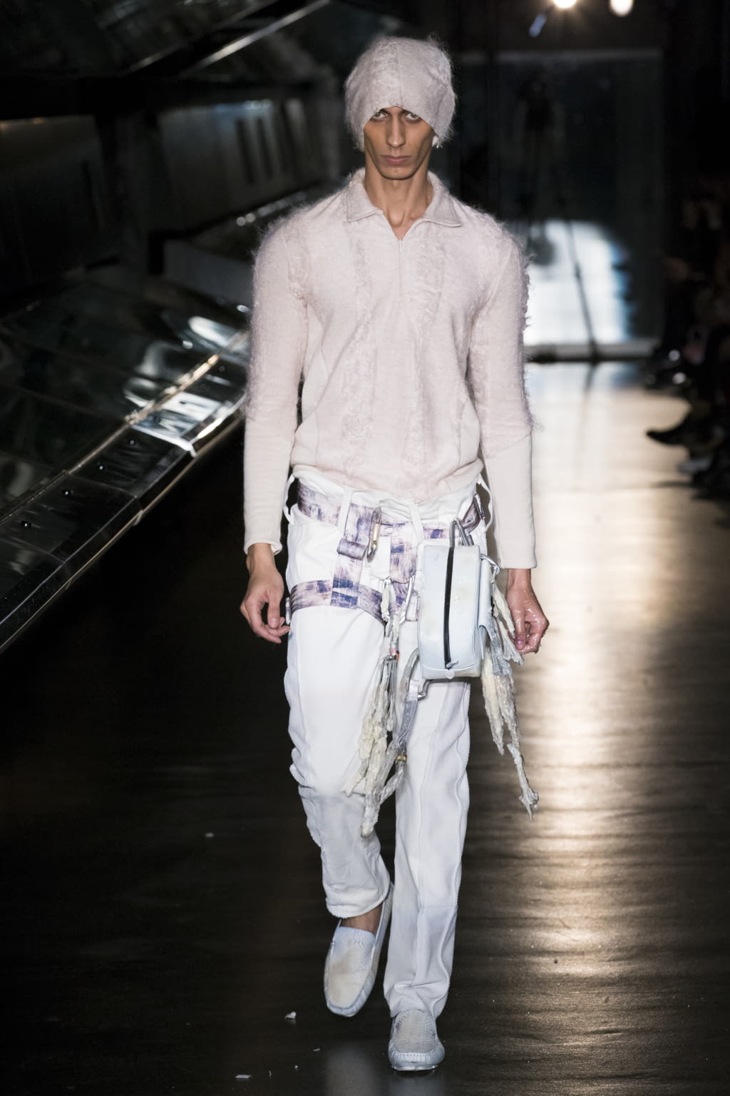 Fashion Week London Fall/Winter 2018 look 15 from the Cottweiler collection 男装