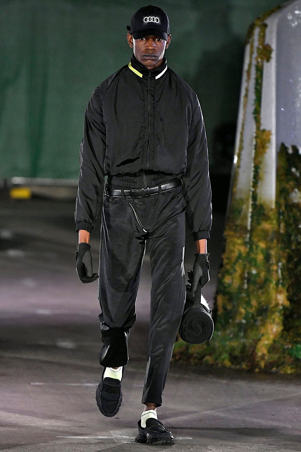 Fashion Week London Fall/Winter 2019 look 4 from the Cottweiler collection menswear