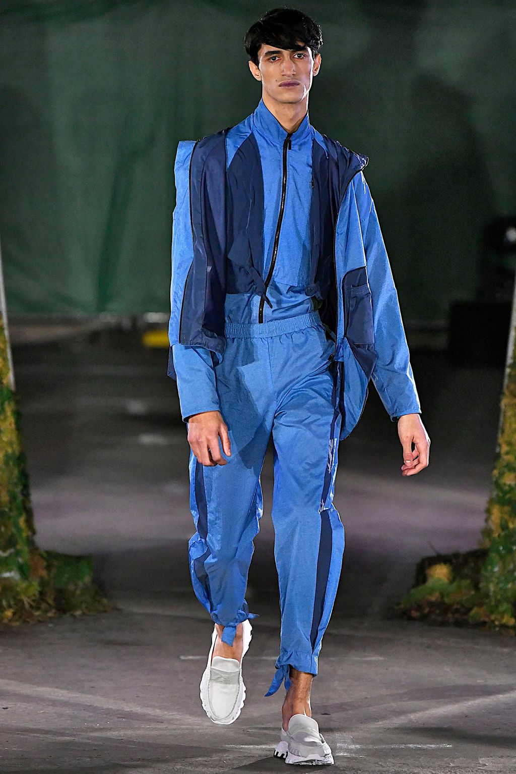 Fashion Week London Fall/Winter 2019 look 16 from the Cottweiler collection 男装
