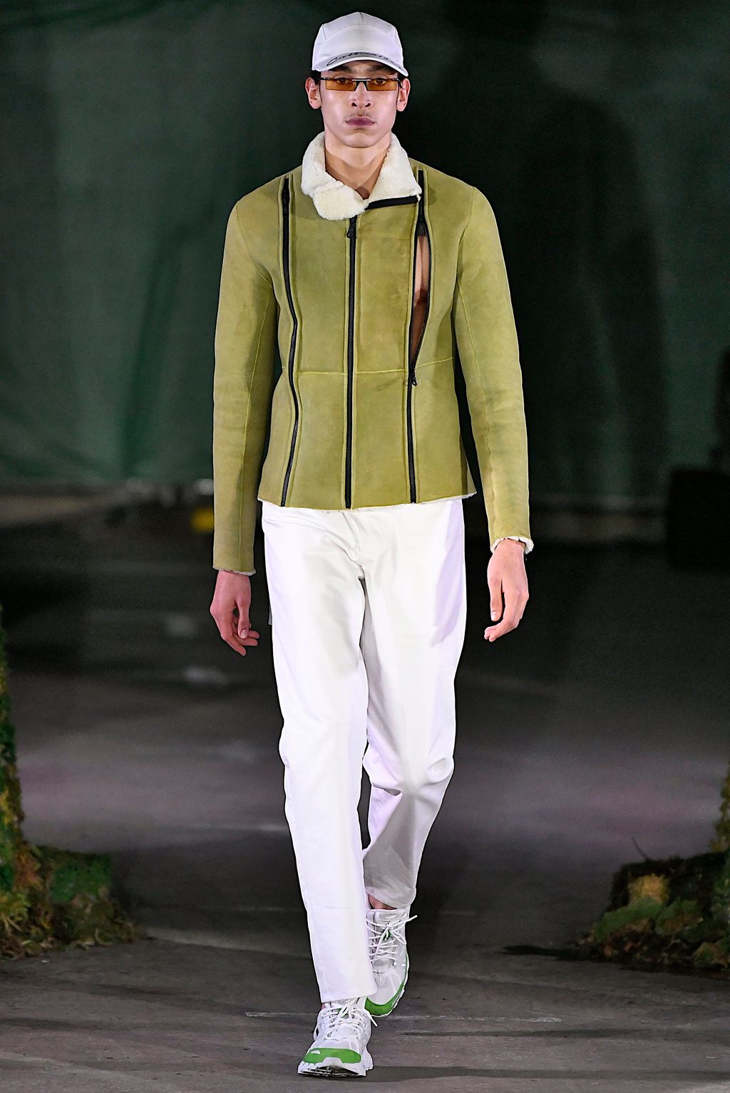 Fashion Week London Fall/Winter 2019 look 21 from the Cottweiler collection 男装