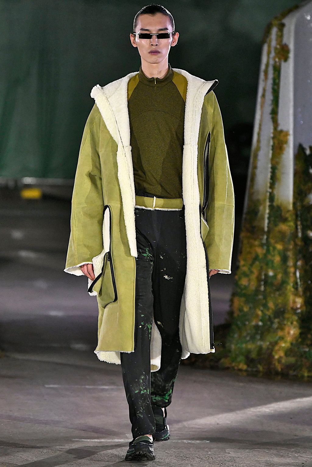 Fashion Week London Fall/Winter 2019 look 23 from the Cottweiler collection 男装