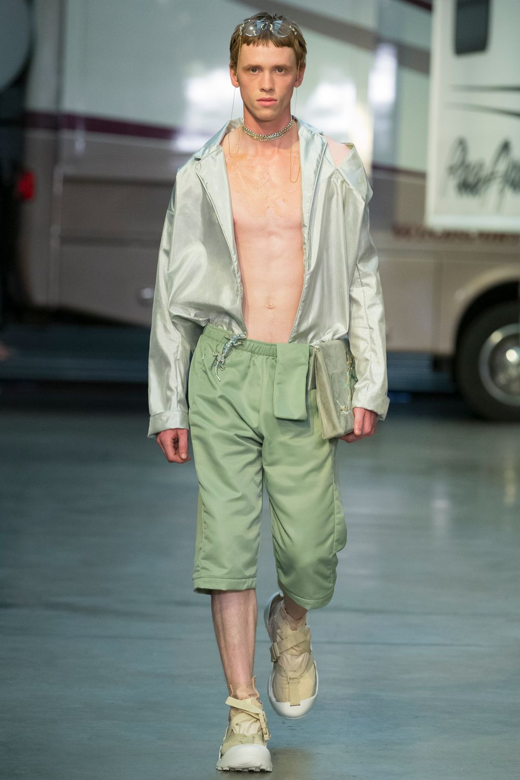 Fashion Week London Spring/Summer 2018 look 5 from the Cottweiler collection 男装