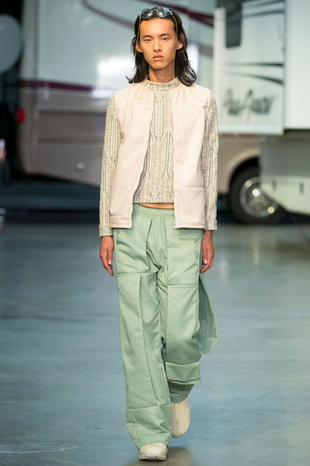 Fashion Week London Spring/Summer 2018 look 20 from the Cottweiler collection 男装