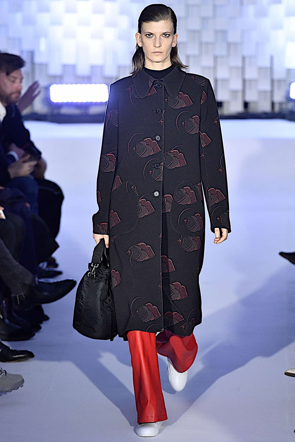 Fashion Week Paris Fall/Winter 2019 look 39 de la collection Courrèges womenswear
