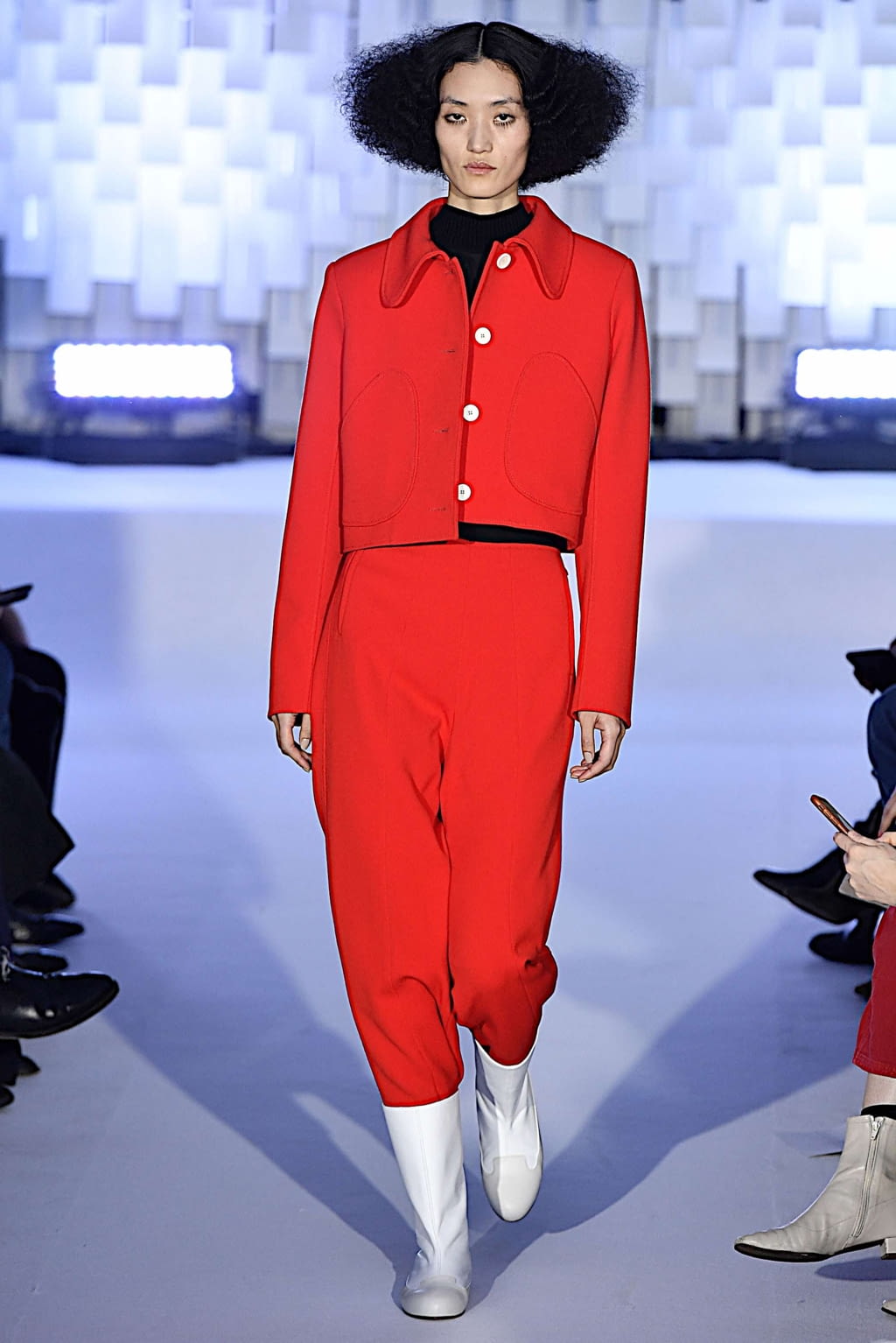 Fashion Week Paris Fall/Winter 2019 look 43 from the Courrèges collection womenswear
