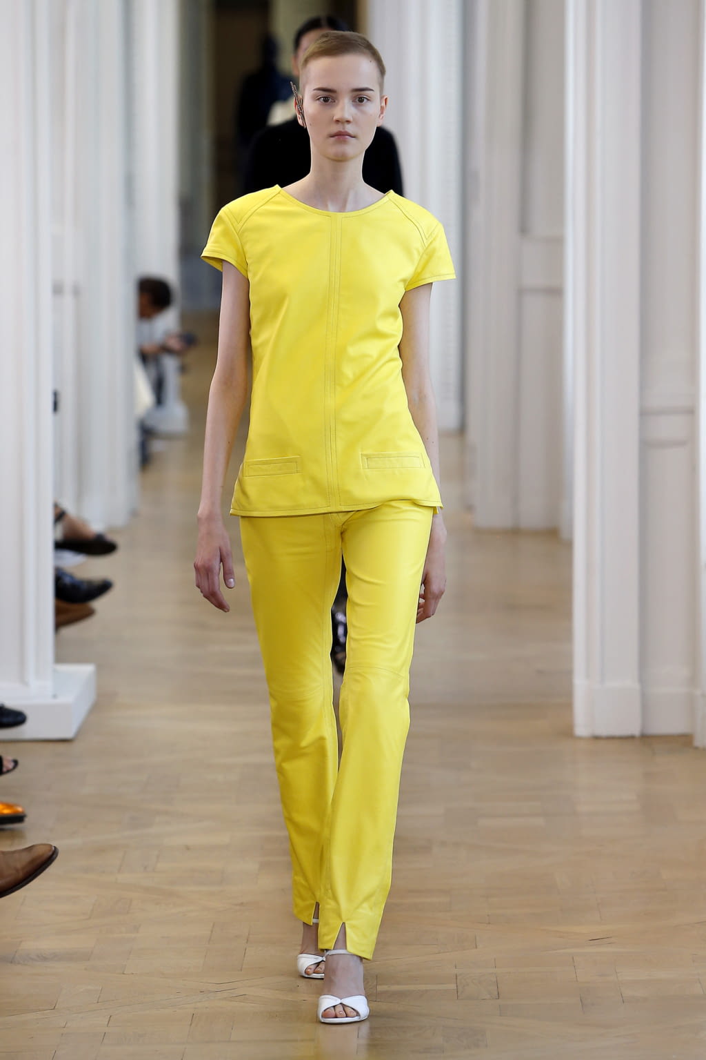 Fashion Week Paris Spring/Summer 2017 look 19 from the Courrèges collection womenswear