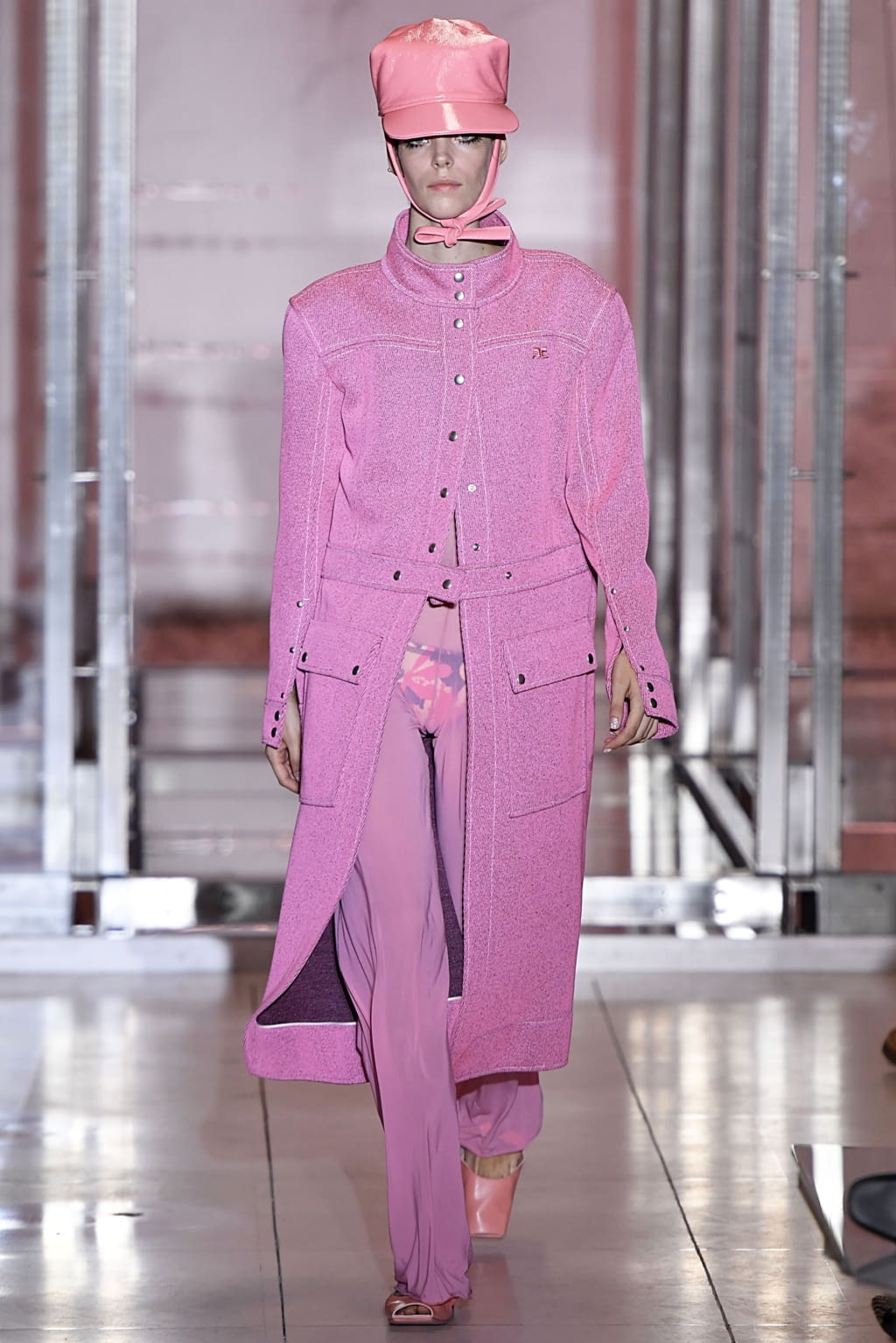 Fashion Week Paris Spring/Summer 2019 look 37 from the Courrèges collection womenswear