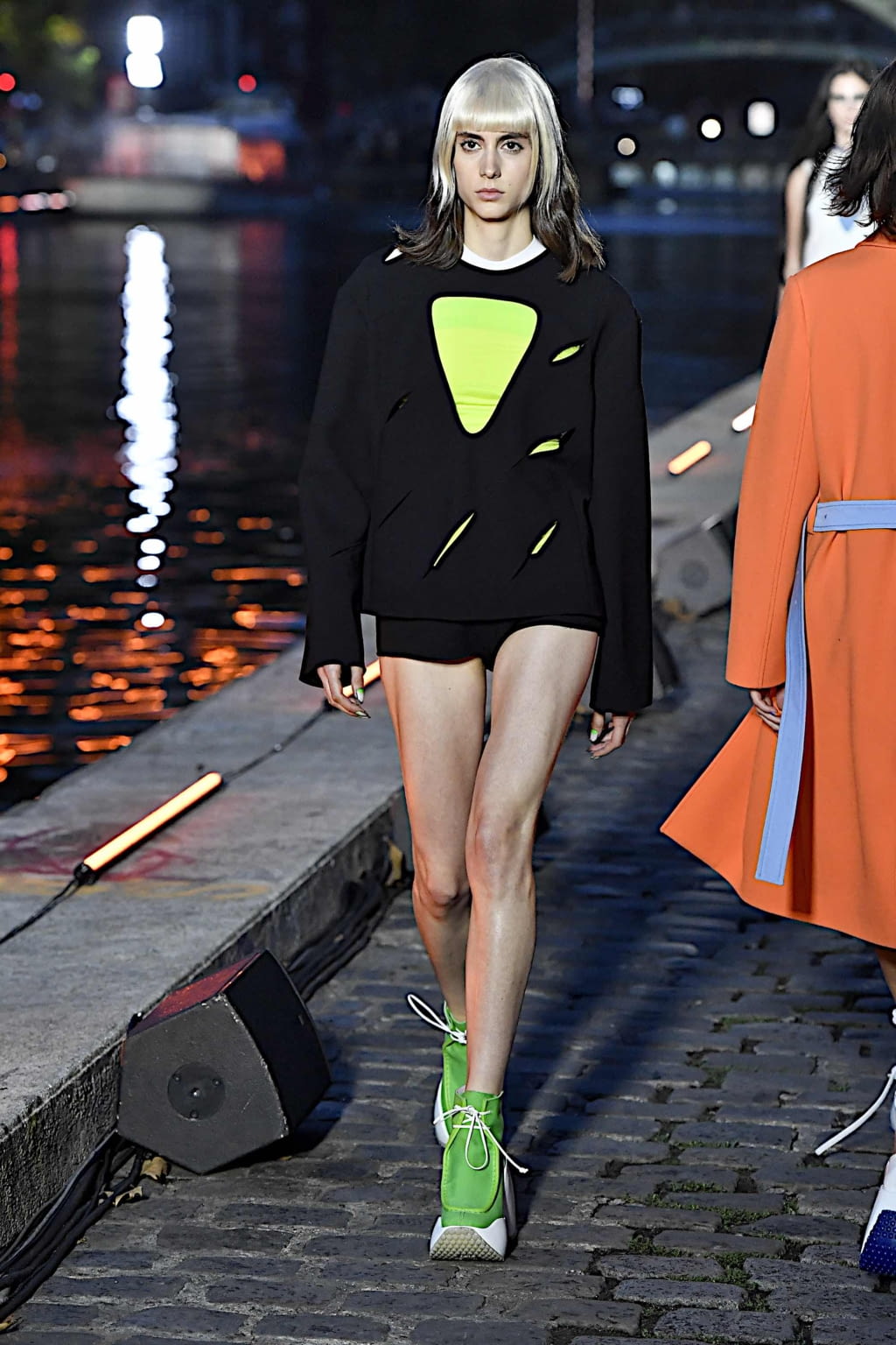 Fashion Week Paris Spring/Summer 2020 look 24 from the Courrèges collection womenswear