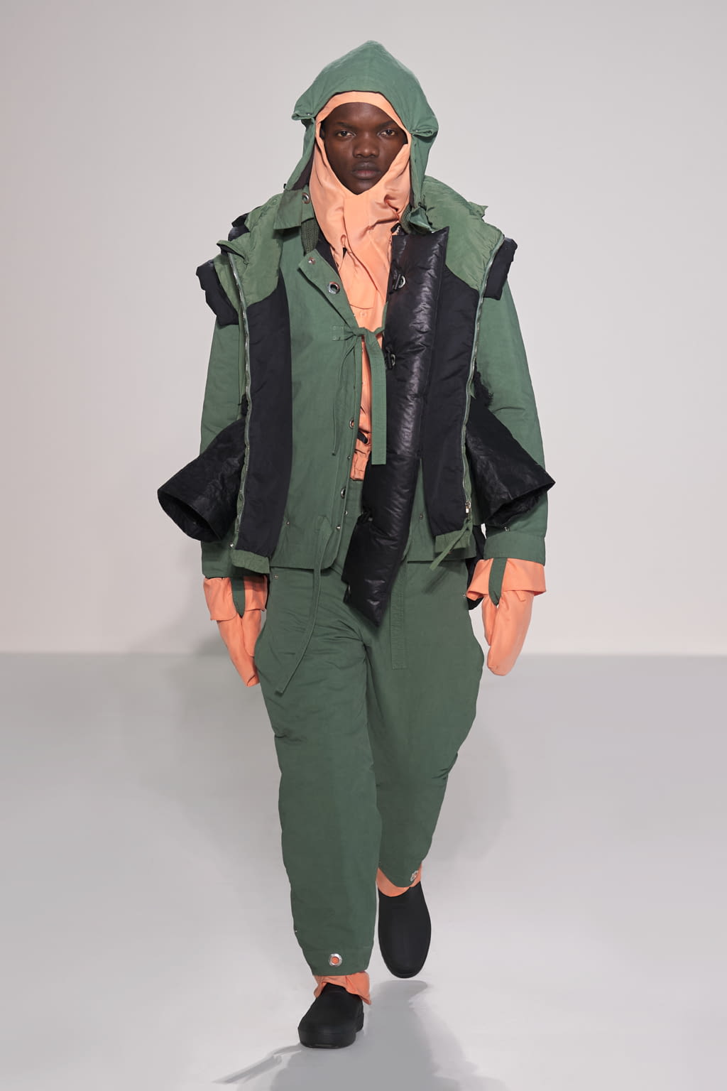 Fashion Week London Fall/Winter 2022 look 42 from the Craig Green collection 男装