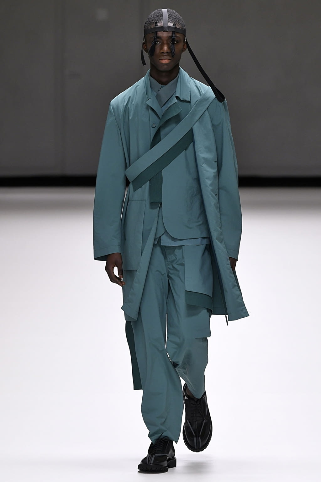 Fashion Week London Fall/Winter 2019 look 8 from the Craig Green collection menswear