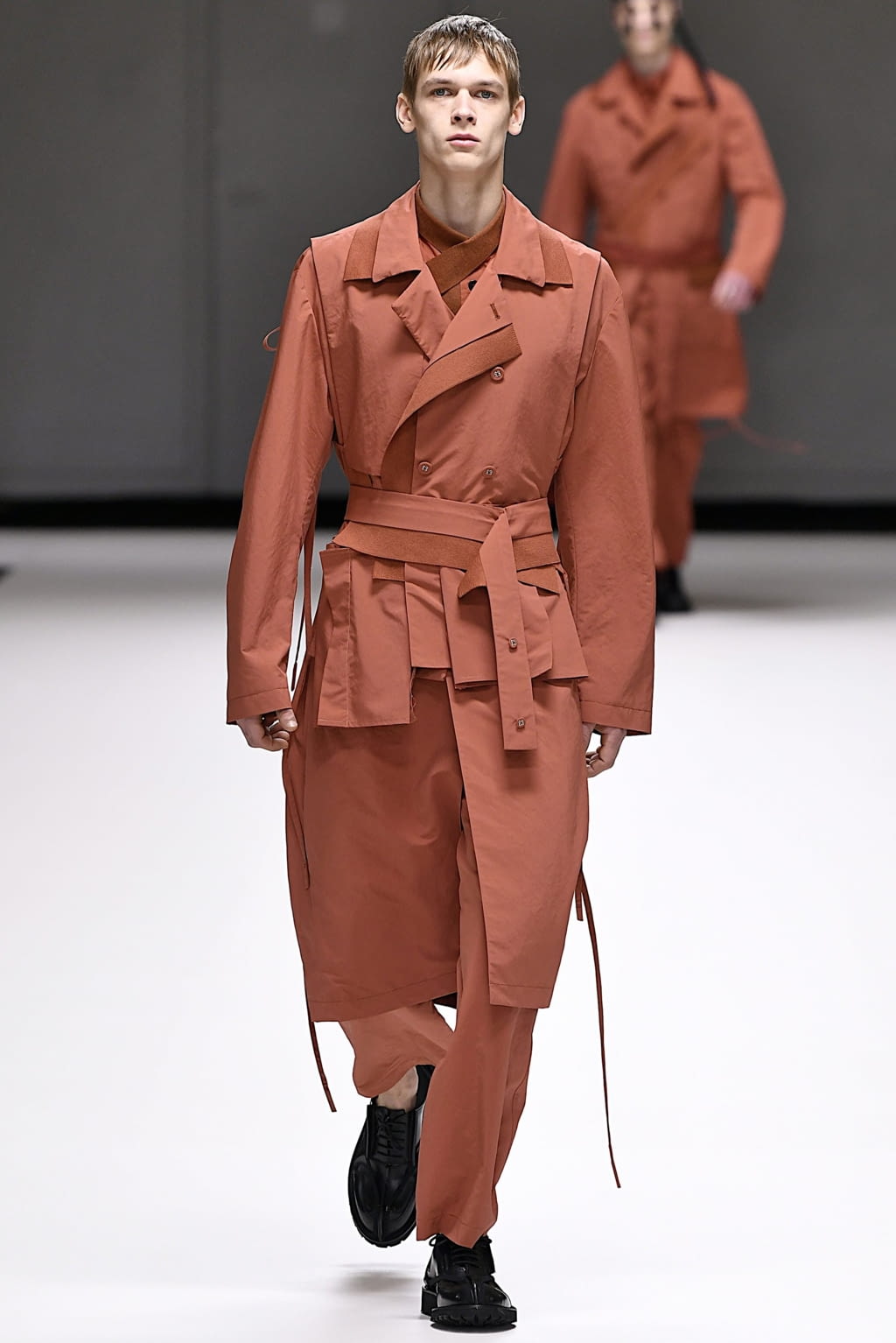 Fashion Week London Fall/Winter 2019 look 4 de la collection Craig Green menswear