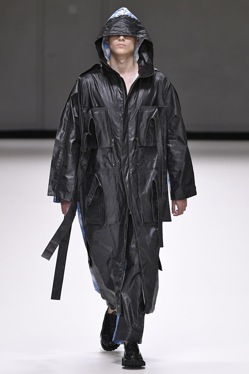 Fashion Week London Fall/Winter 2019 look 40 from the Craig Green collection 男装