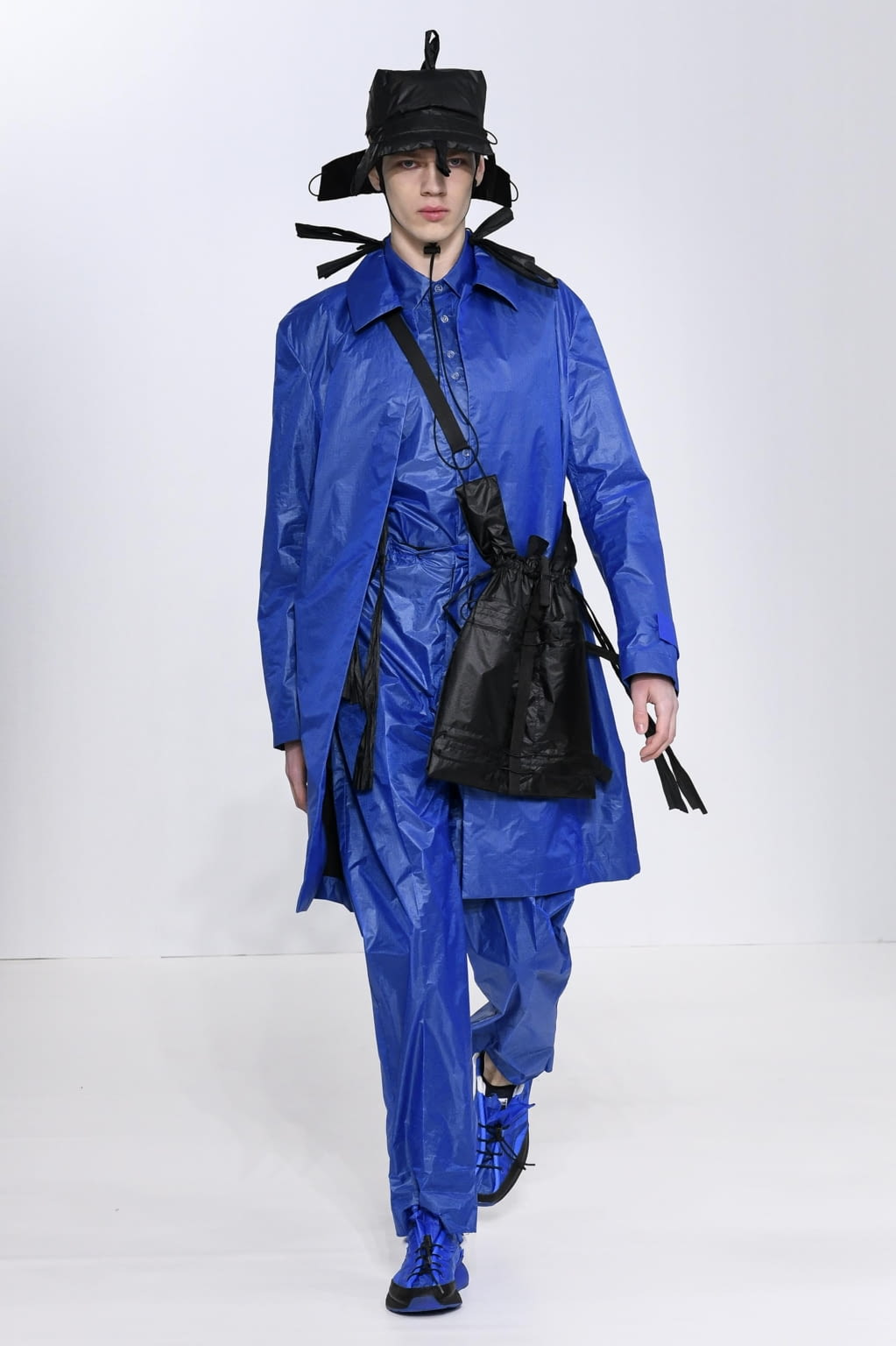 Fashion Week Paris Fall/Winter 2020 look 33 from the Craig Green collection 男装