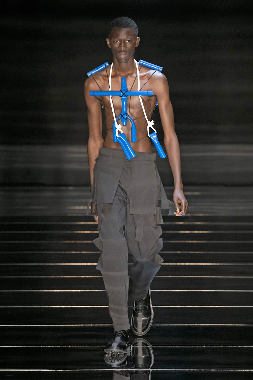 Fashion Week London Spring/Summer 2020 look 3 de la collection Craig Green menswear