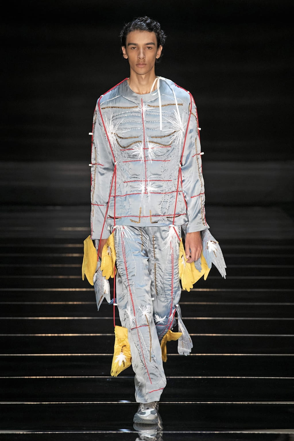 Fashion Week London Spring/Summer 2020 look 15 from the Craig Green collection 男装