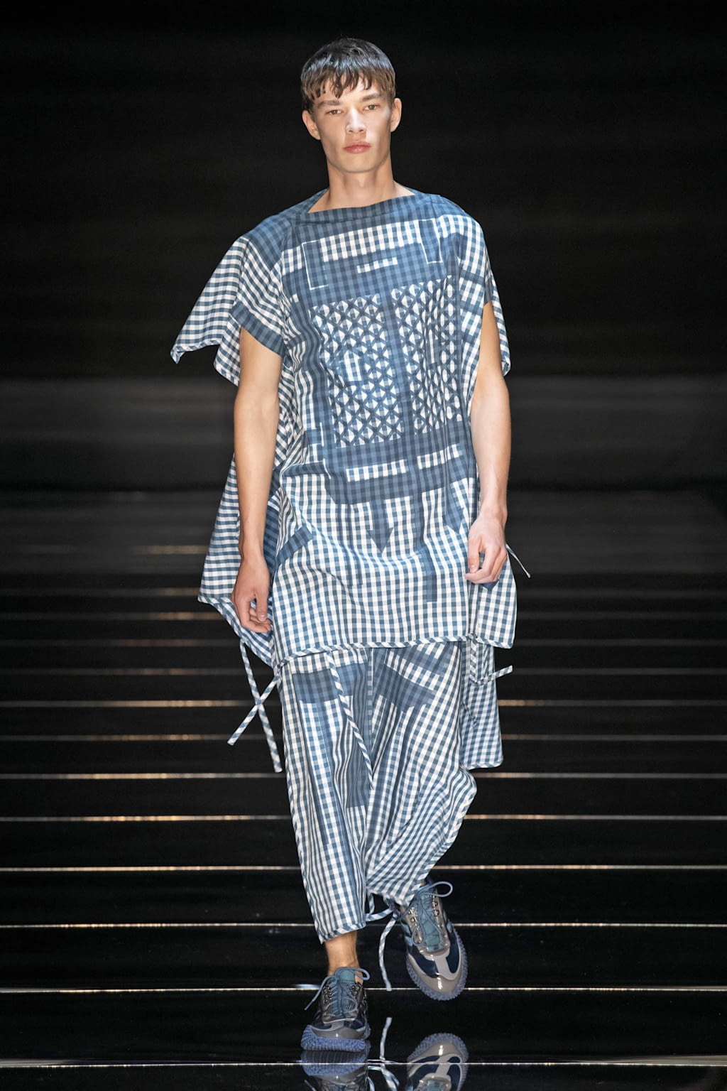 Fashion Week London Spring/Summer 2020 look 26 de la collection Craig Green menswear