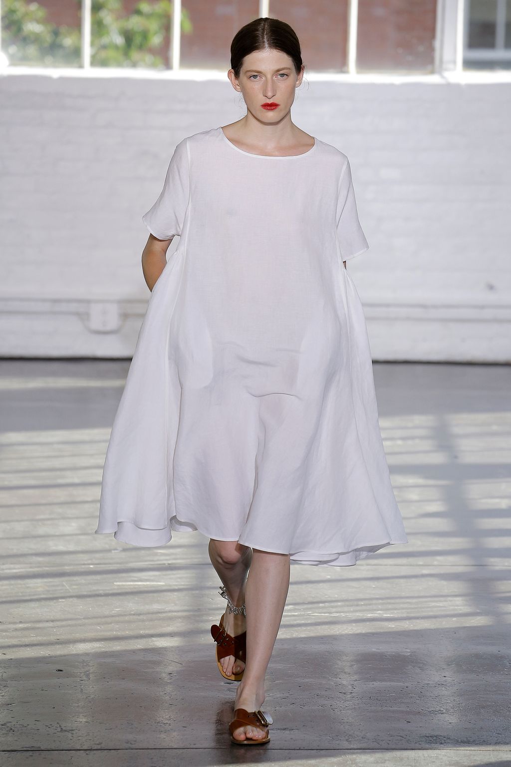 Fashion Week New York Spring/Summer 2017 look 19 from the Creatures of Comfort collection 女装