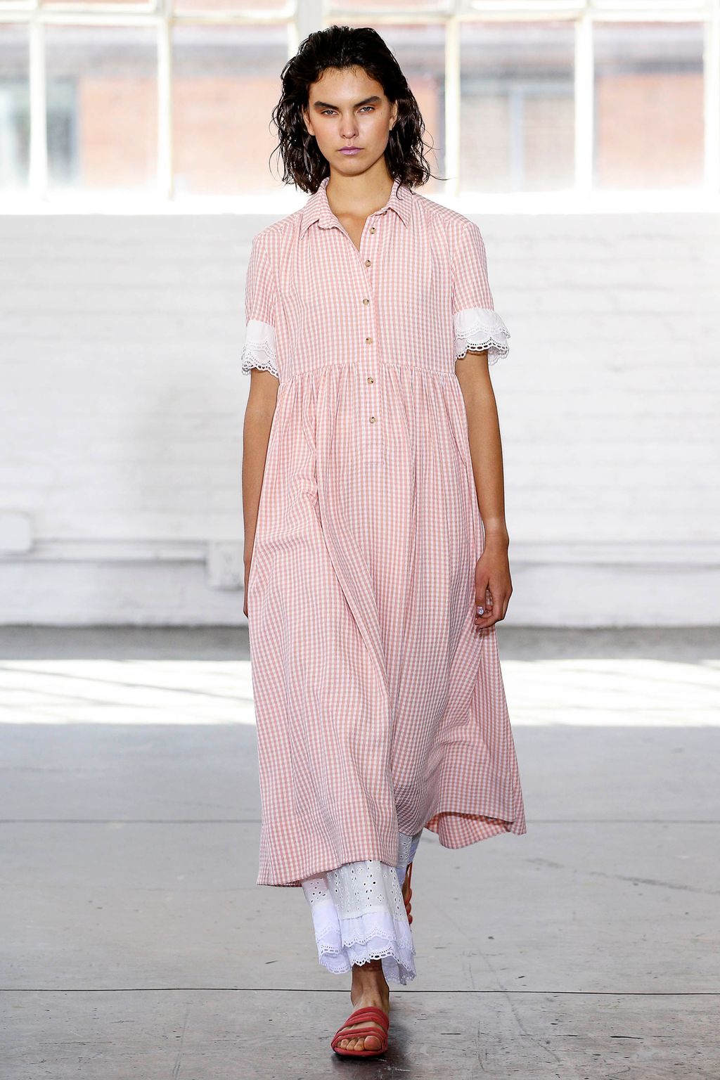 Fashion Week New York Spring/Summer 2018 look 12 from the Creatures of Comfort collection womenswear