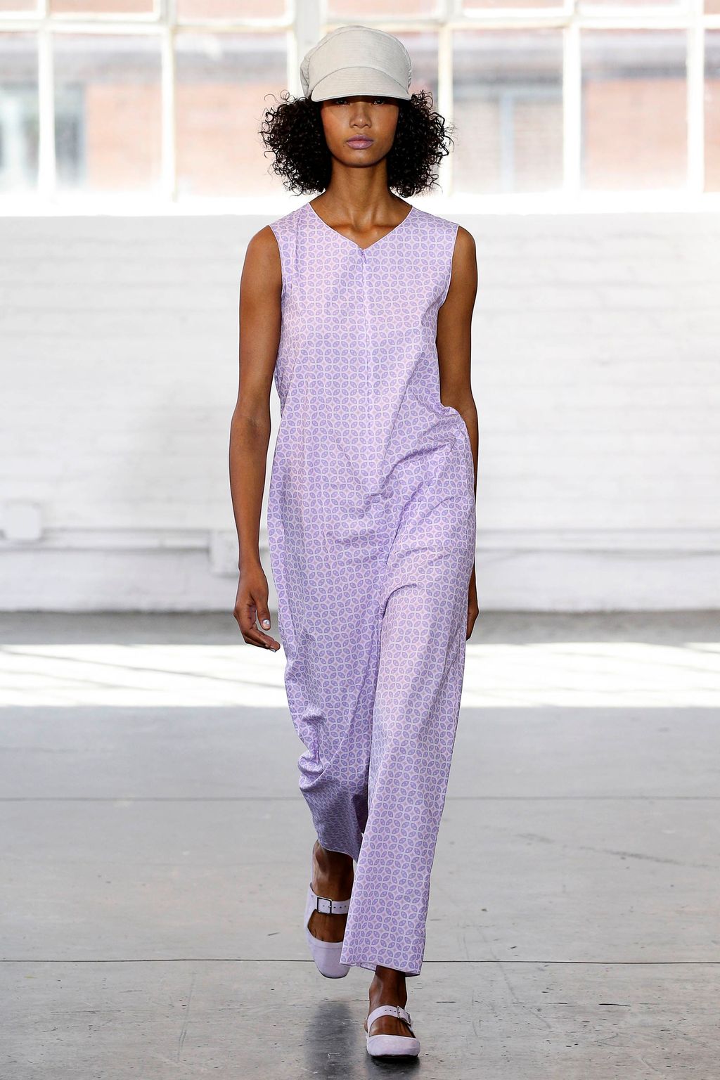 Fashion Week New York Spring/Summer 2018 look 15 from the Creatures of Comfort collection womenswear