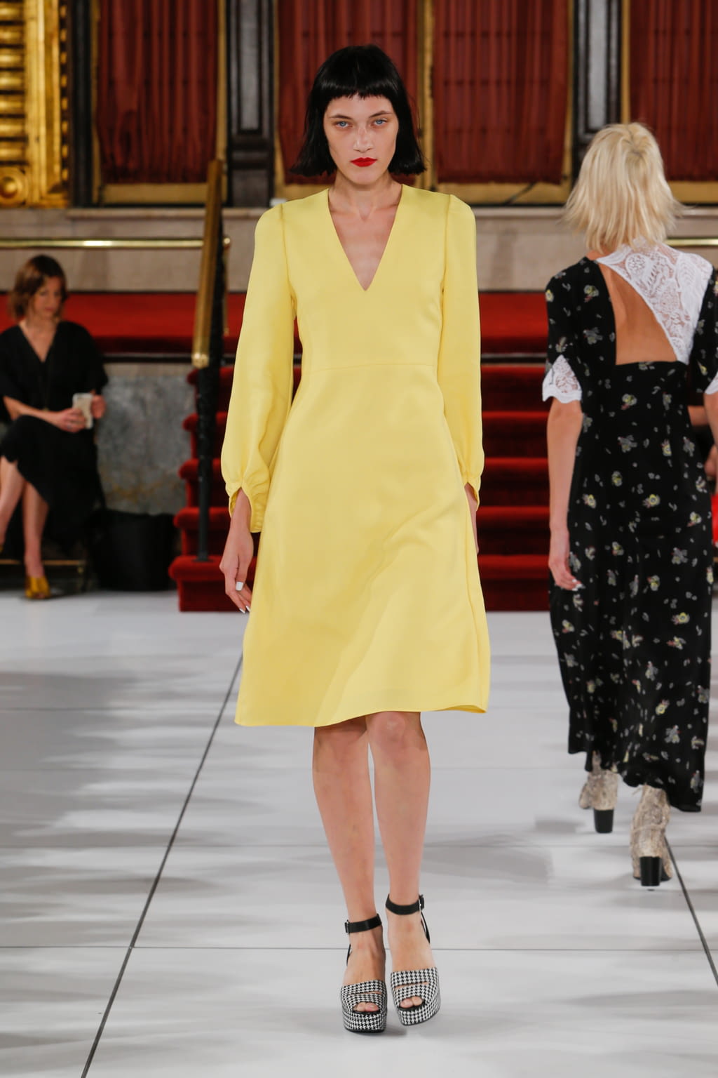 Fashion Week New York Spring/Summer 2017 look 21 de la collection Creatures of the Wind womenswear