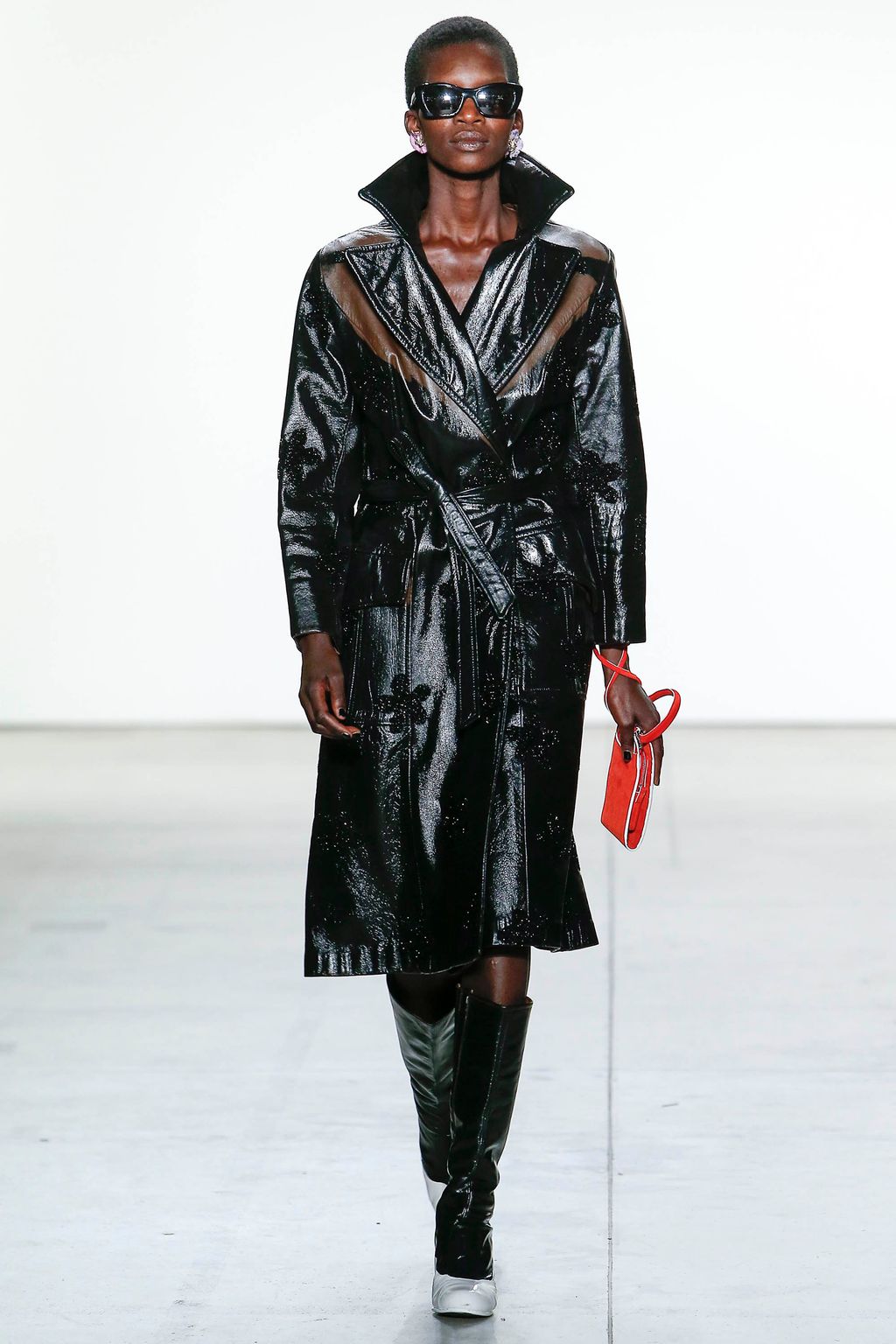 Fashion Week New York Spring/Summer 2018 look 25 from the Creatures of the Wind collection womenswear