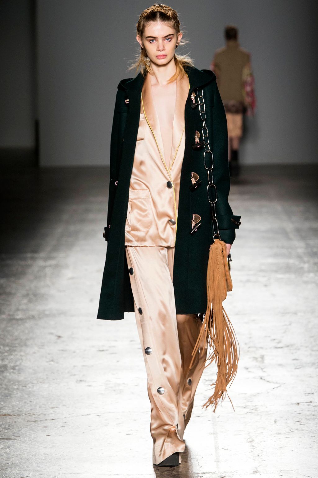 Fashion Week Milan Fall/Winter 2017 look 23 from the Cristiano Burani collection womenswear