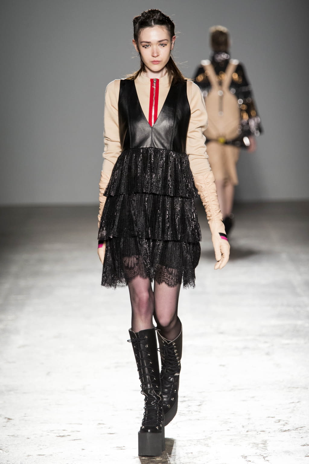 Fashion Week Milan Fall/Winter 2017 look 36 from the Cristiano Burani collection womenswear