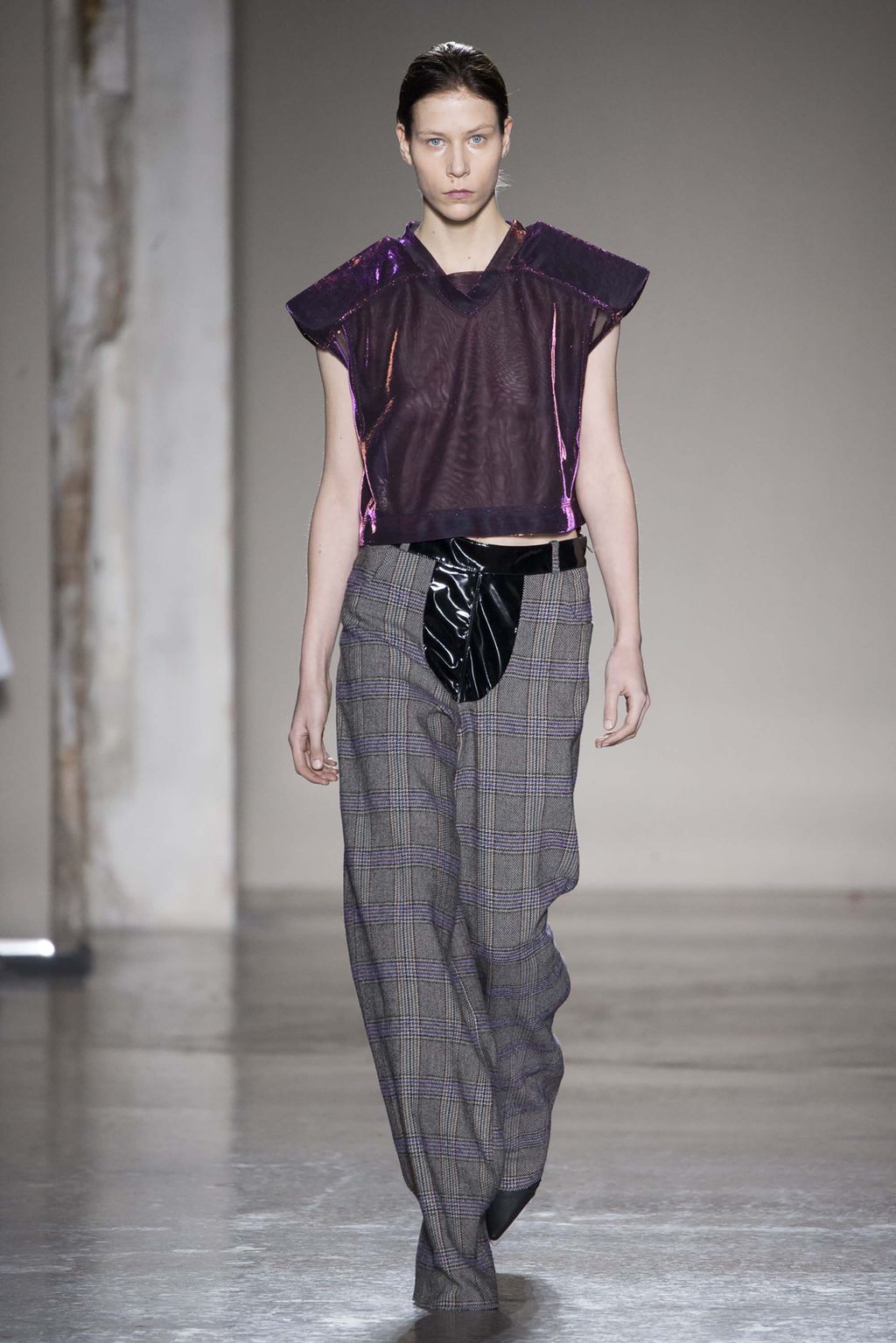 Fashion Week Milan Fall/Winter 2018 look 38 from the Cristiano Burani collection womenswear