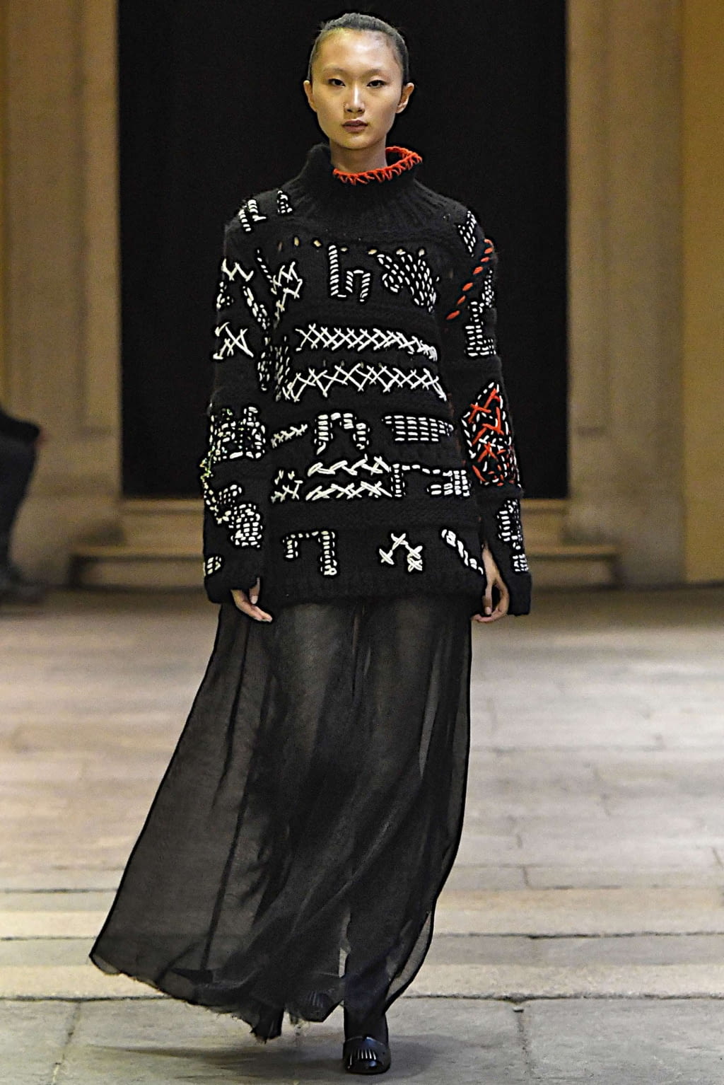 Fashion Week Milan Fall/Winter 2019 look 23 de la collection Cristiano Burani womenswear